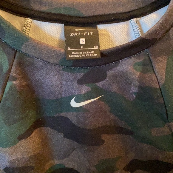 Nike Gatorade Camouflage Crop Sweater - Picture 4 of 5